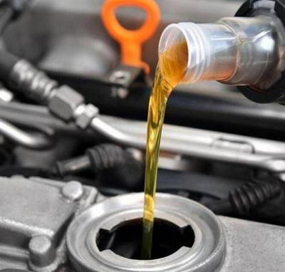 更換機油品牌清洗發(fā)動機嗎?90%的車主都做